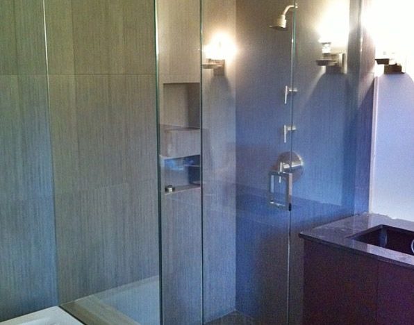 32 x 32 Shower Enclosure Dallas
