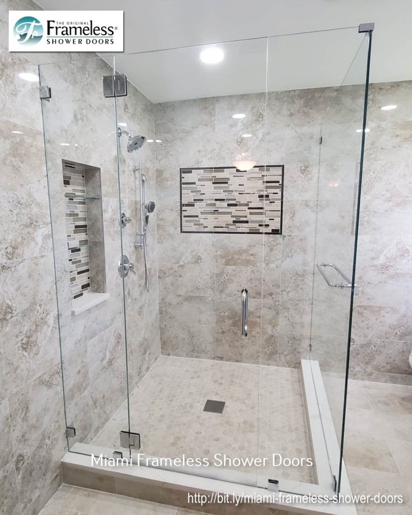 How to Choose a Corner Shower