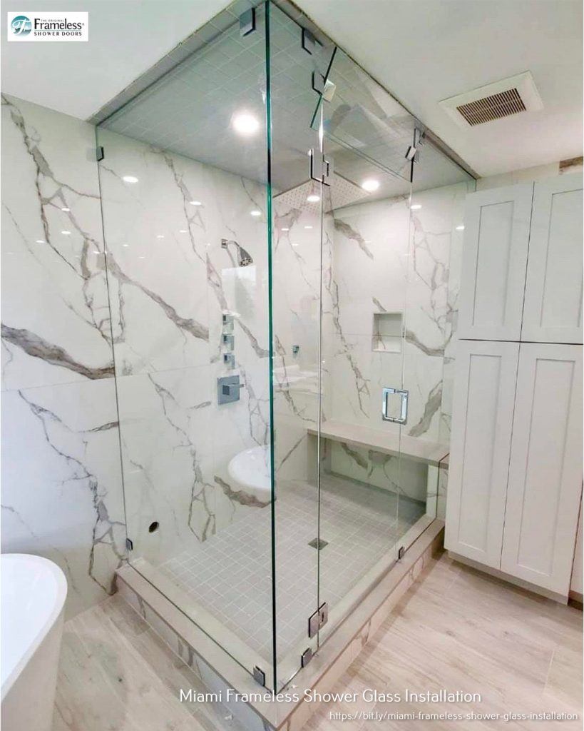 shower stall, Choosing a Shower Stall, Frameless Shower Doors