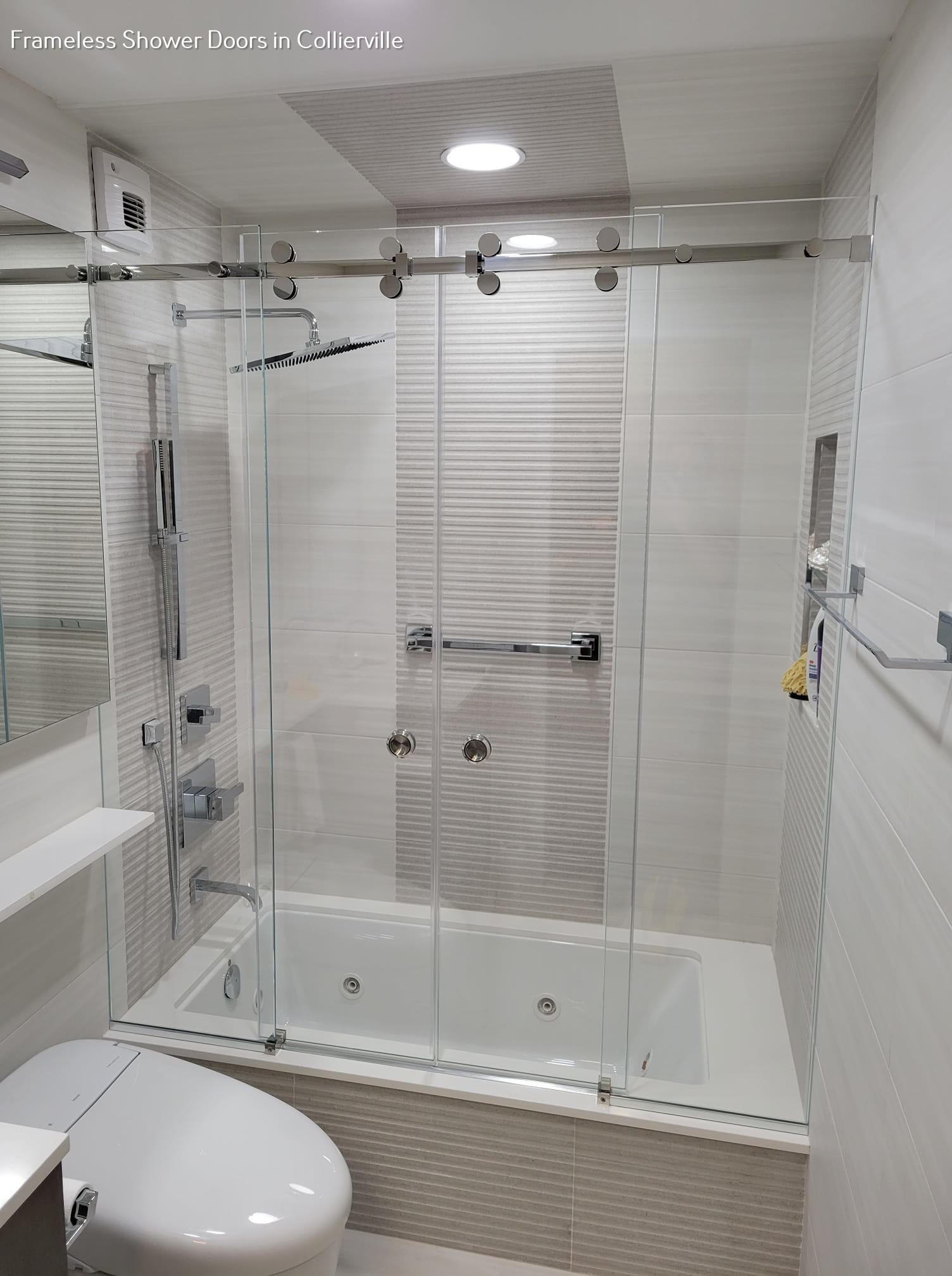 Bath Tub with Shower Enclosure Frameless Shower Doors